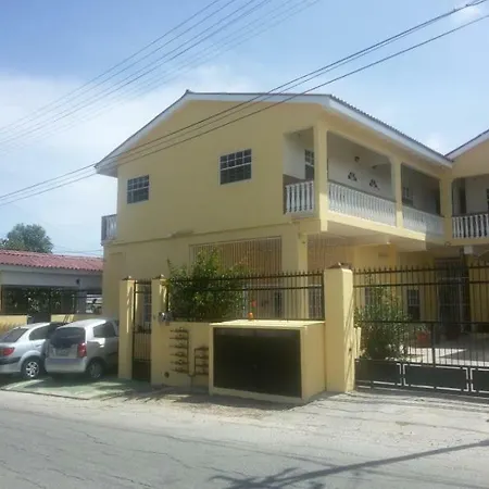 Roxsha Apartments